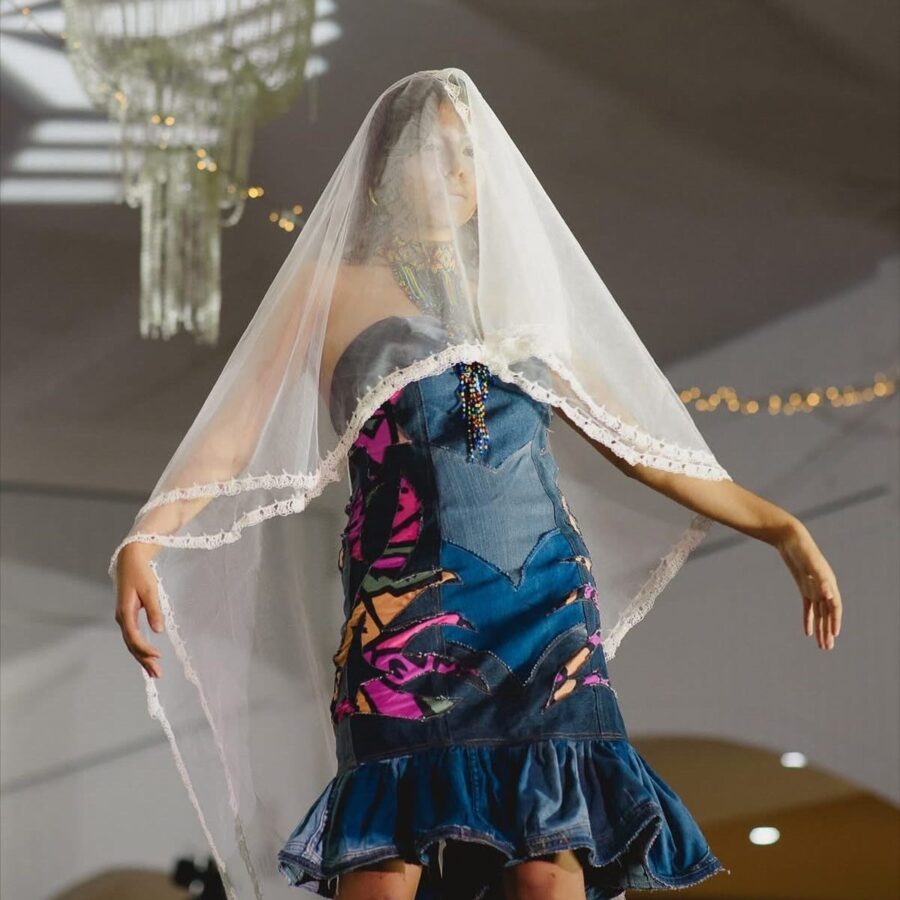 831c6225-a7e1-4256-8e02-5d3b3b266757