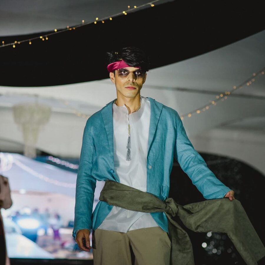 f823c75c-e9c3-4bfc-9b9f-3e30350581ec